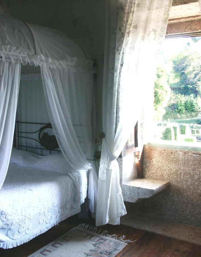ギマランイス Paco De S.Cipriano Bed & Breakfast エクステリア 写真